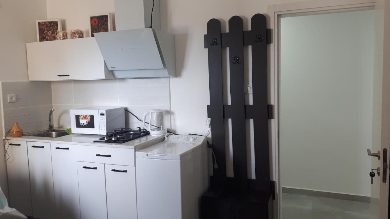 סטודיו חדש ויפה עם נוף לים Apartment Netanya Luaran gambar
